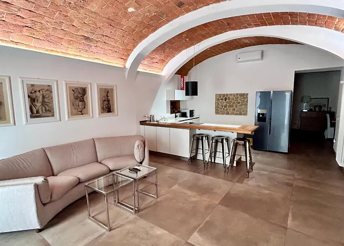 Magda House *